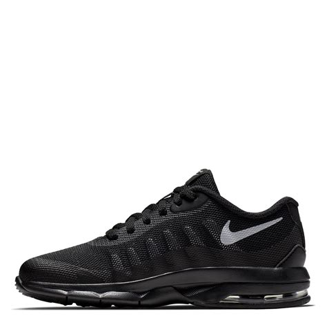 Nike Air Max Shoes for Men, Women & Kids 